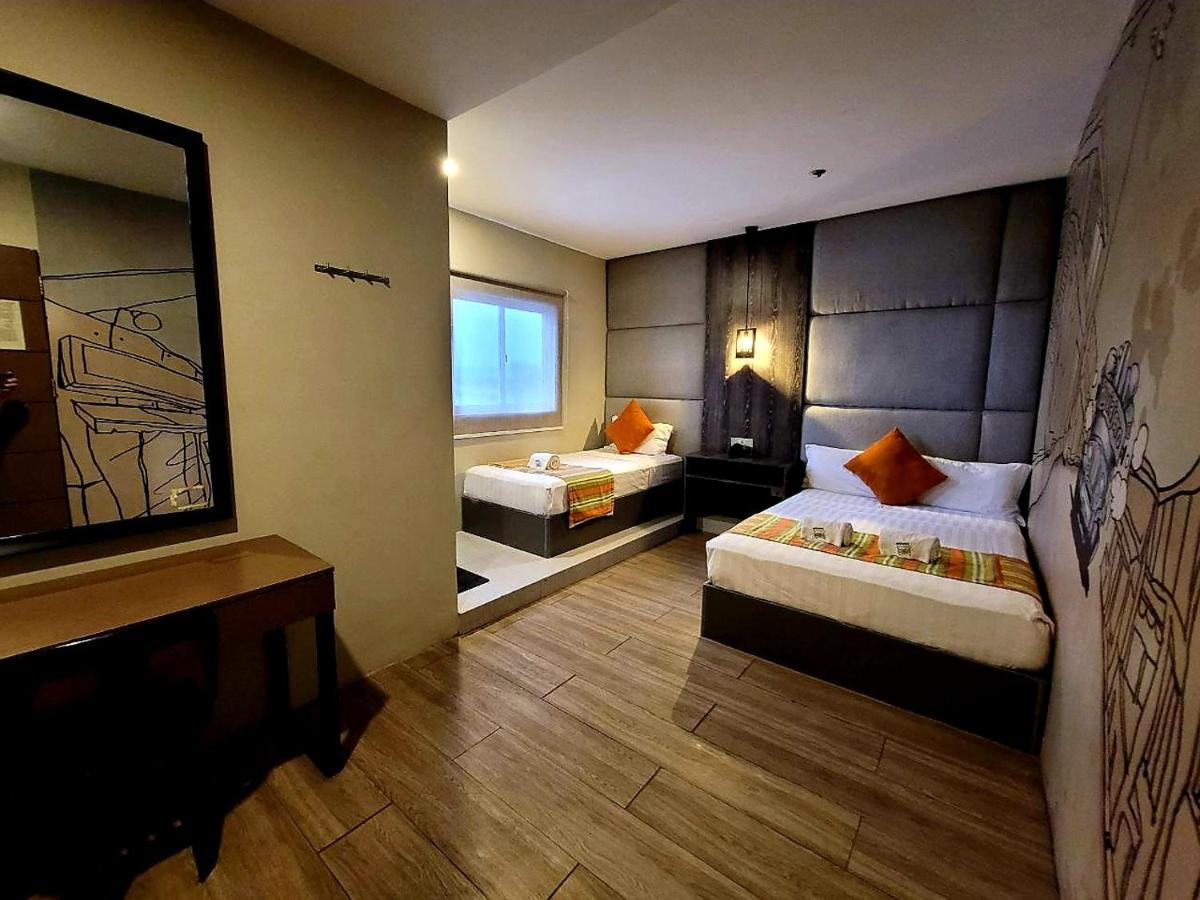 Dy Viajero Transient Hotel Naga  Buitenkant foto