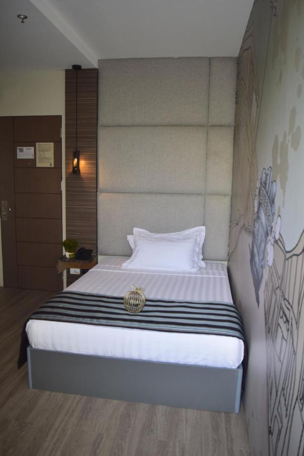 Dy Viajero Transient Hotel Naga  Buitenkant foto